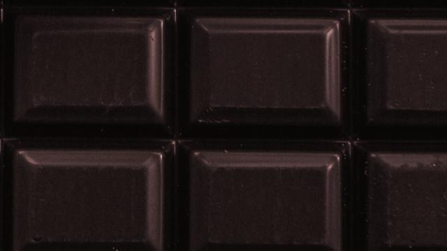Dark chocolate: magnesium rich foods